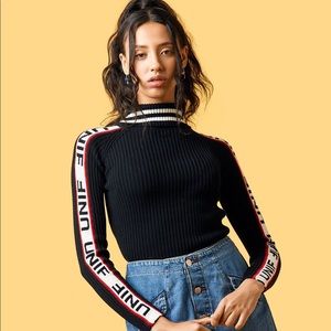 🌈UNIF BADSPORT MOCK TURTLE NECK SWEATER🌈